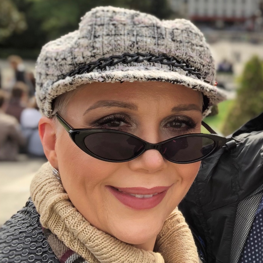 Meet your Posher, Mandy